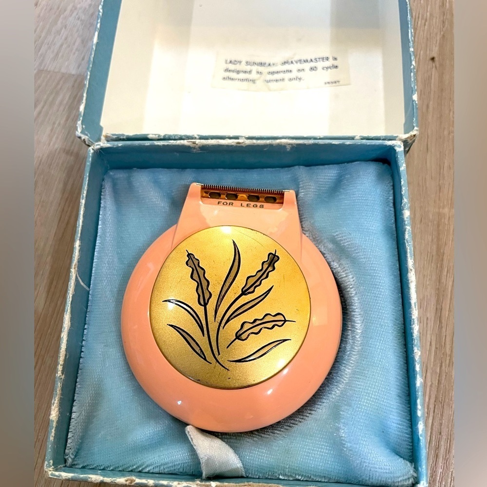 Antique Lady Sunbeam Shavemaster Electric Shaver